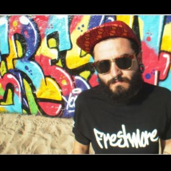 Freshmore hip-hop t-shirt - Picture 2 of 6